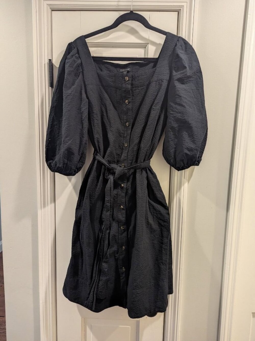 6 Ann Taylor 100% cotton square neck black seersucker dress